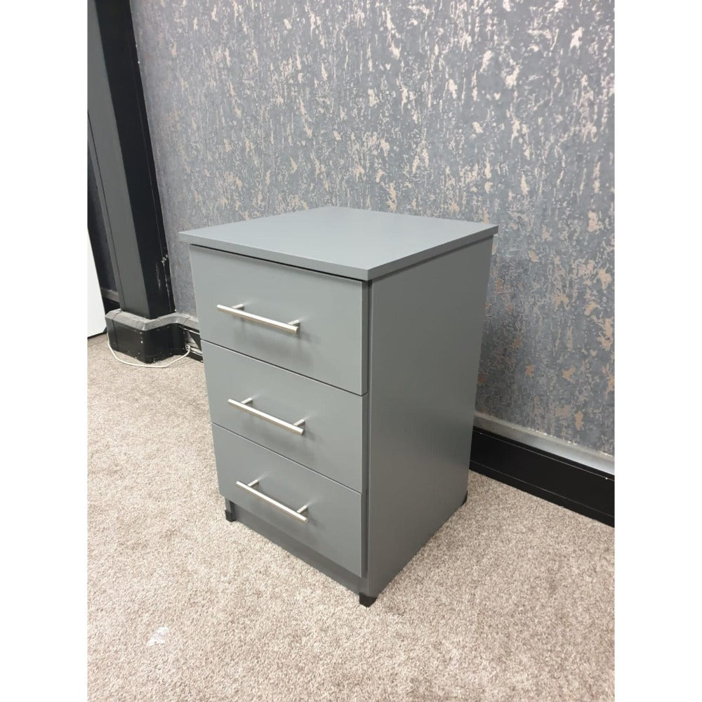 15" 3 Drawer Bedside